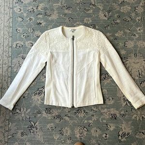 Beautiful white blazer- XS